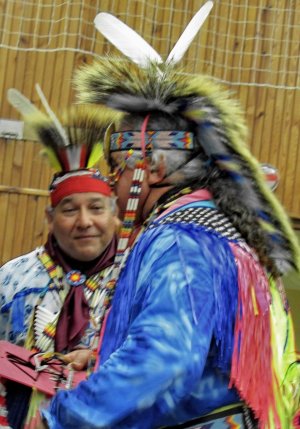 Танцоры из племени липан-апачей (Техас, США) на паувау в Кладно (Чехия). 2014 г. Фото: Ю.В. Котенко