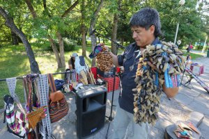 Луис Вильегас  («Ecuador Indians»): из Кемерово в Бердск, потом в Новокузнецк. Фото - kuzbass85.ru