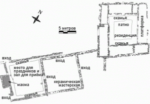 Рис. 9. Раскопанная часть дворцового комплекса на вершине Серро-Бауль.